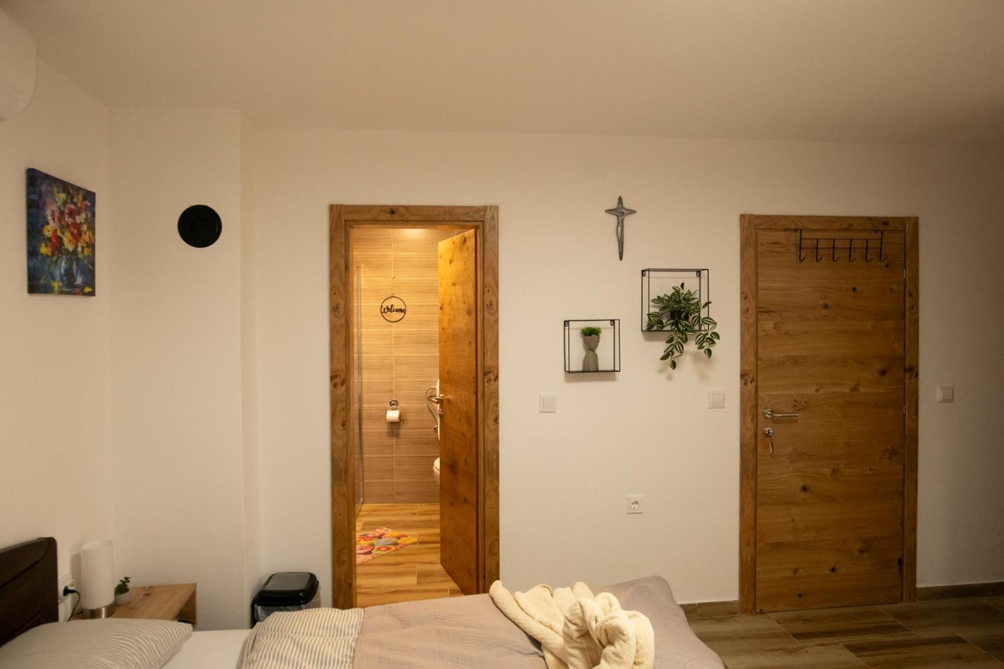 Konak Pleternica Bagian luar foto